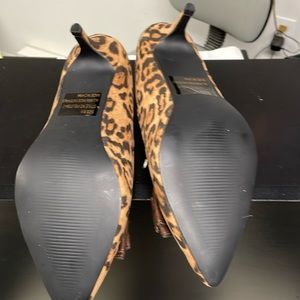 Brown women’s heel shoes